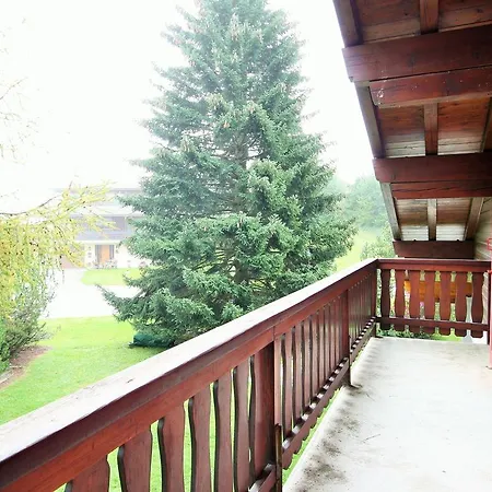Spacious In Randogne Near Montana シャレー *