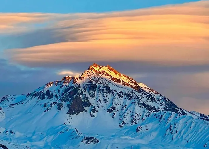 Bright With Terrace Dağ evi *