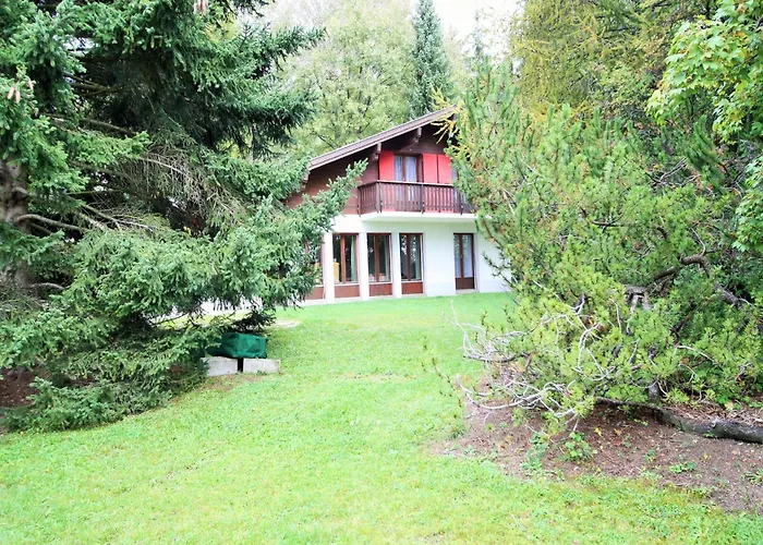 Bright Chalet With Terrace Chalet
