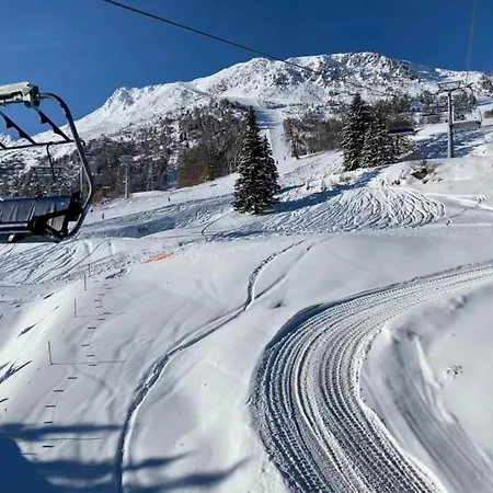 Bright With Terrace Domek alpejski