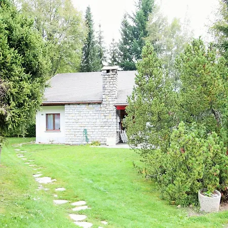 Domek alpejski Bright With Terrace Crans-Montana