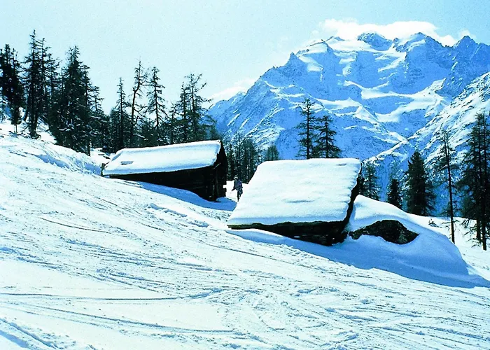 Bright With Terrace Alpehytte Crans-Montana